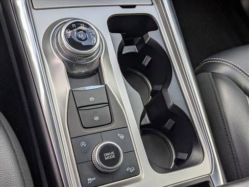 Used 2020 Ford Explorer ST w/ ST Street Pack image 11