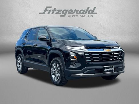 Used 2026 Chevrolet Equinox LT AWD/4WD image 1