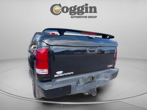 Used 2013 GMC Sierra 2500 Denali w/ Suspension Package, Off-Road image 6