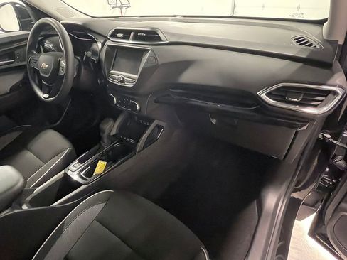 Used 2023 Chevrolet TrailBlazer LT image 27