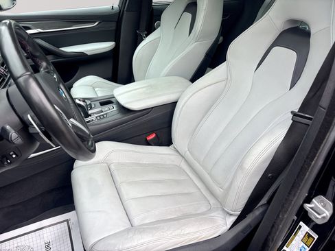 Used 2019 BMW X6 M w/ Executive Package AWD/4WD image 13