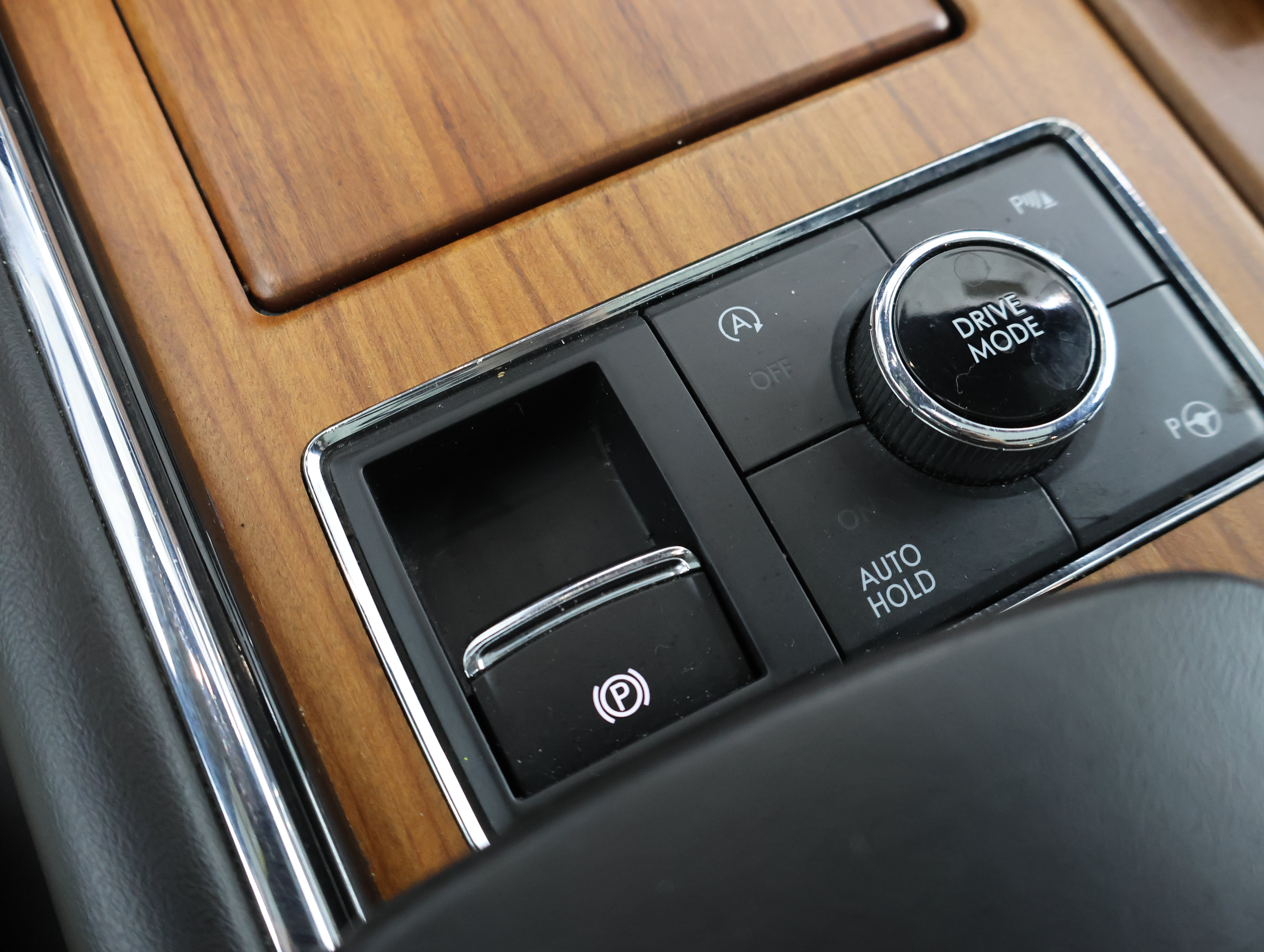 Used 2019 Lincoln Navigator Reserve w/ Cargo Package AWD/4WD image 62
