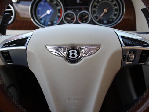 Used 2013 Bentley Continental GT AWD/4WD image 13