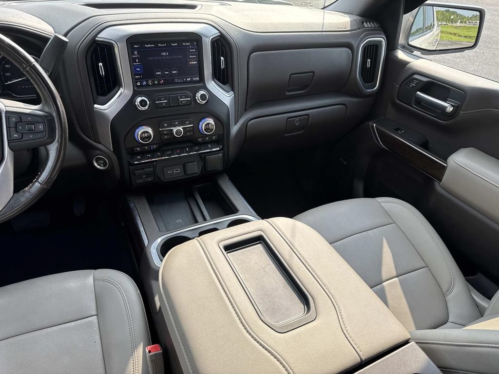 Used 2021 GMC Sierra 1500 SLT w/ SLT Premium Plus Package AWD/4WD image 15