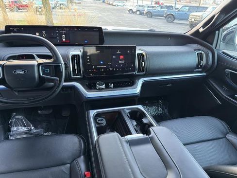 Certified 2025 Ford Expedition Max Platinum w/ Stealth Performance Package image 24