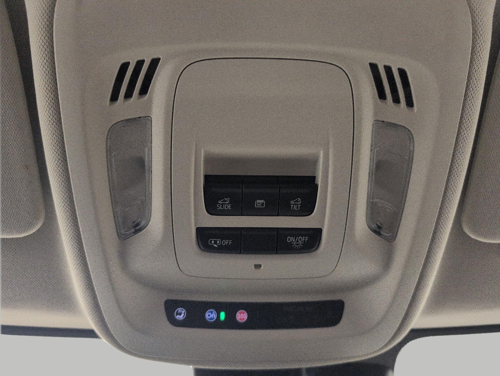 Used 2023 Buick Envision Essence w/ Sport Touring Package AWD/4WD image 18