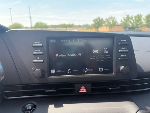 Used 2026 Hyundai Elantra SEL Sport Premium FWD image 17