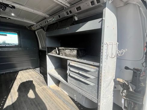 Used 2021 Chevrolet Express 2500 w/ Driver Convenience Package RWD image 23