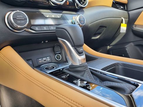 New 2025 Nissan Sentra SV image 32