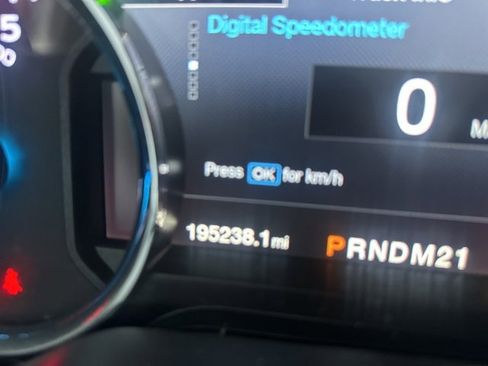 Used 2017 Ford F350 Lariat w/ Lariat Value Package image 8