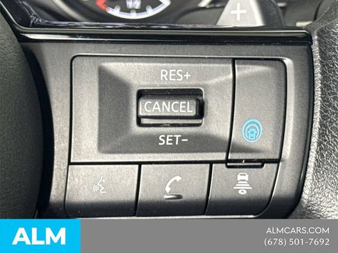 Used 2023 Nissan Rogue SV AWD/4WD image 28