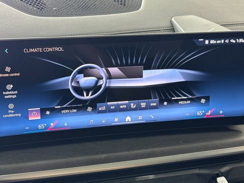 Used 2026 BMW X5 sDrive40i w/ Climate Comfort Package RWD image 22