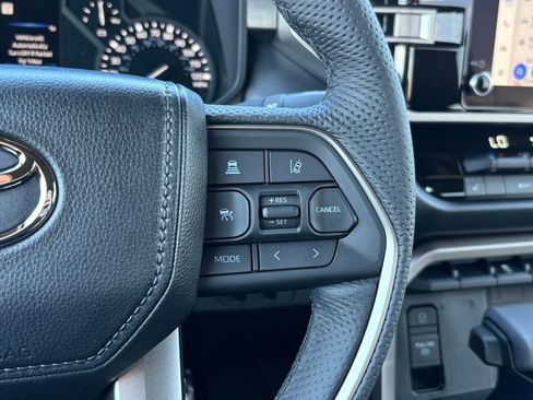 New 2026 Toyota Tundra SR5 AWD/4WD image 18