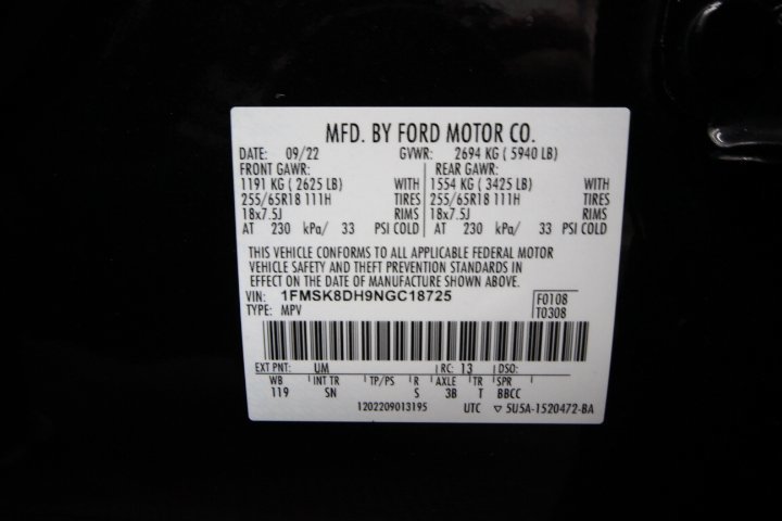 Used 2022 Ford Explorer XLT w/ Equipment Group 202A AWD/4WD image 39