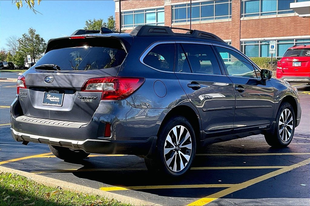 Used 2016 Subaru Outback 2.5i Limited AWD/4WD image 17