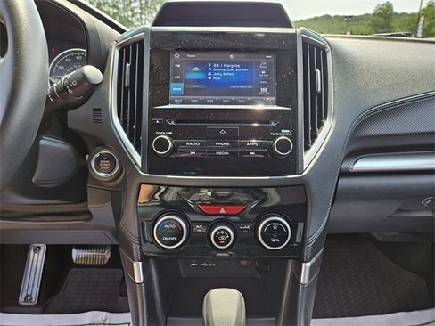 Used 2021 Subaru Forester Premium image 21