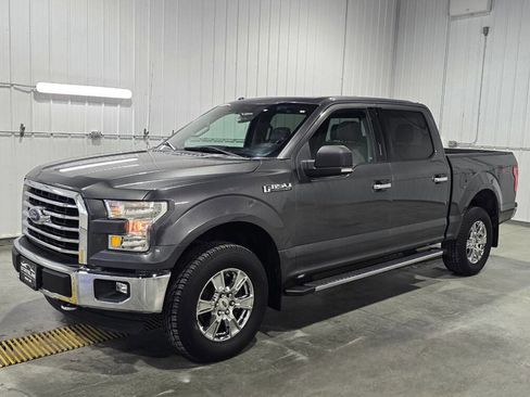 Used 2016 Ford F150 XLT w/ Equipment Group 302A Luxury image 2