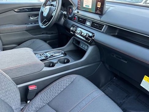 New 2026 Honda Pilot Sport image 20