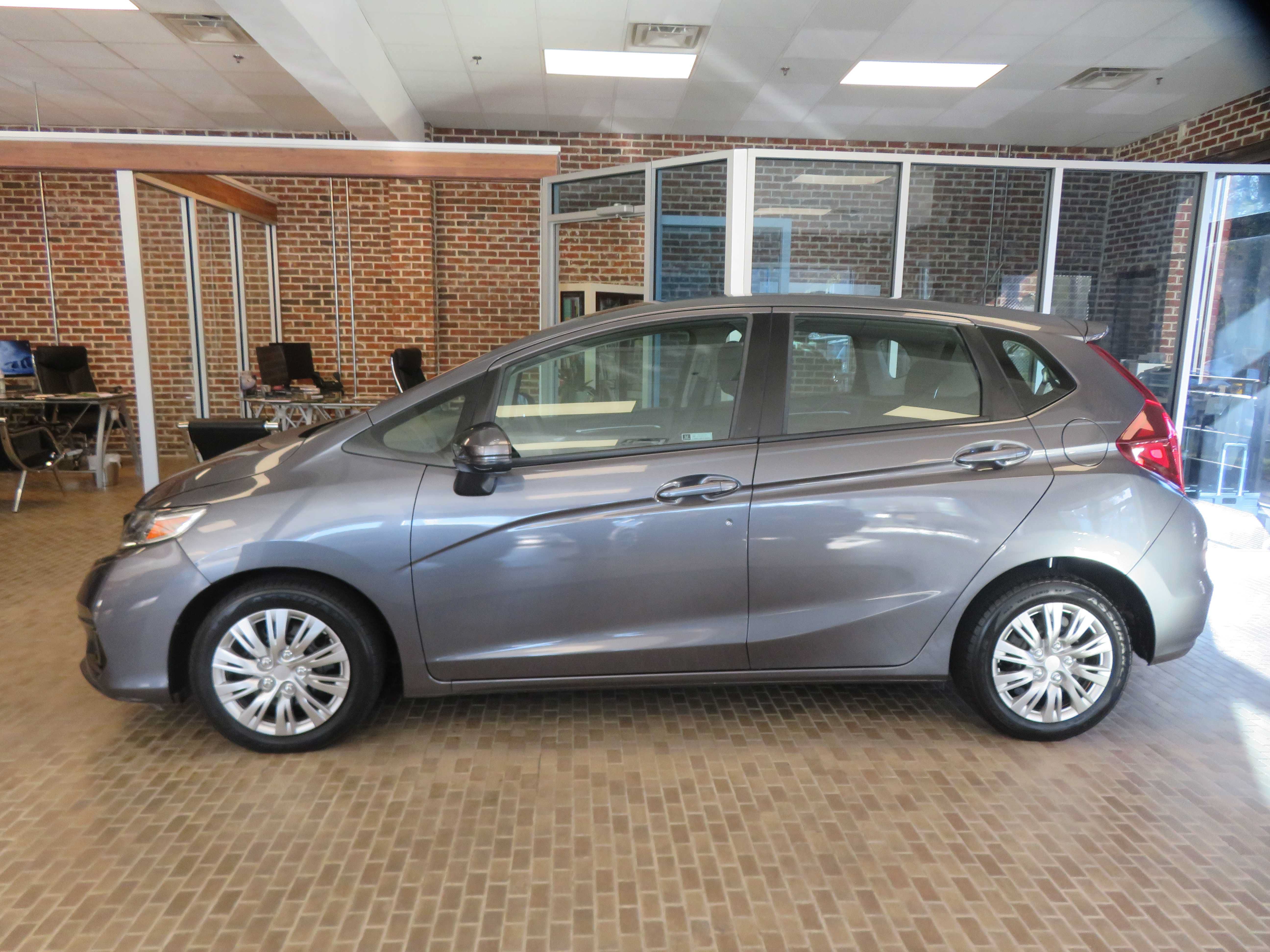 Used 2019 Honda Fit LX image 66