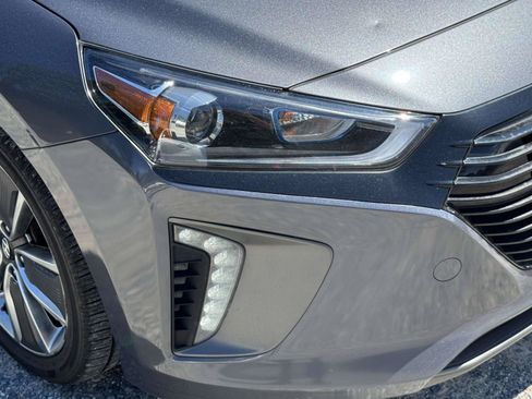 Used 2018 Hyundai Ioniq Limited FWD image 7