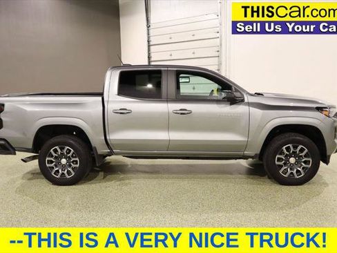 Used 2024 Chevrolet Colorado LT w/ LT Convenience Package III image 8