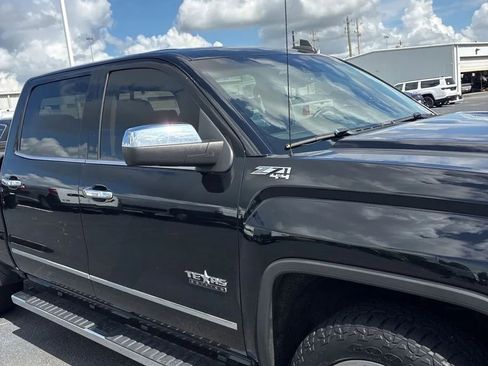 Used 2017 GMC Sierra 1500 SLT w/ Texas SLT Premium Package AWD/4WD image 15