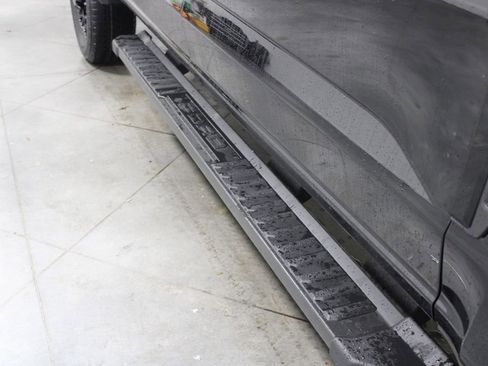 New 2026 Ford F250 Lariat w/ Black Appearance Package image 13