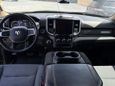 Used 2020 RAM 1500 Big Horn AWD/4WD image 4