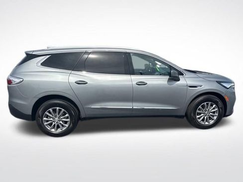 Used 2024 Buick Enclave Premium image 10