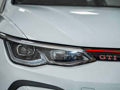 Used 2024 Volkswagen GTI S image 9