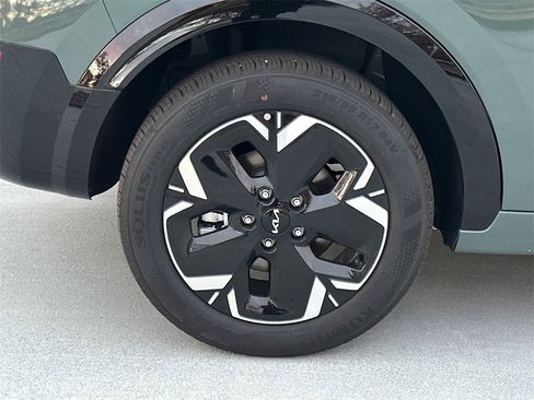 New 2025 Kia Niro Wind image 8