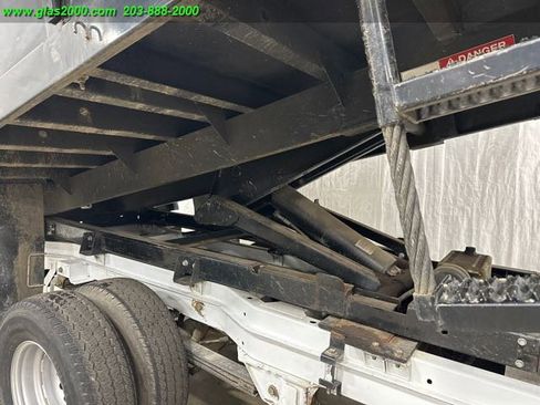 Used 2017 Mercedes-Benz Sprinter 3500 image 9