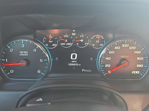 Used 2020 Chevrolet Suburban Premier w/ RST 6.2L Performance Edition AWD/4WD image 34