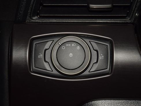 Used 2017 Ford Mustang Shelby GT350R w/ GT350R Equipment Group 920A image 38