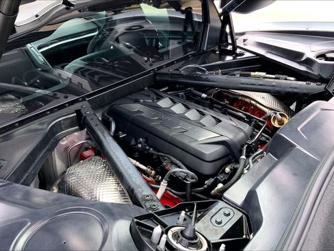 Used 2024 Chevrolet Corvette Stingray Preferred Cpe w/ 2LT RWD image 28