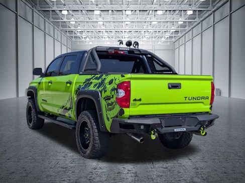 Used 2019 Toyota Tundra SR5 w/ SR5 Upgrade Package AWD/4WD image 12