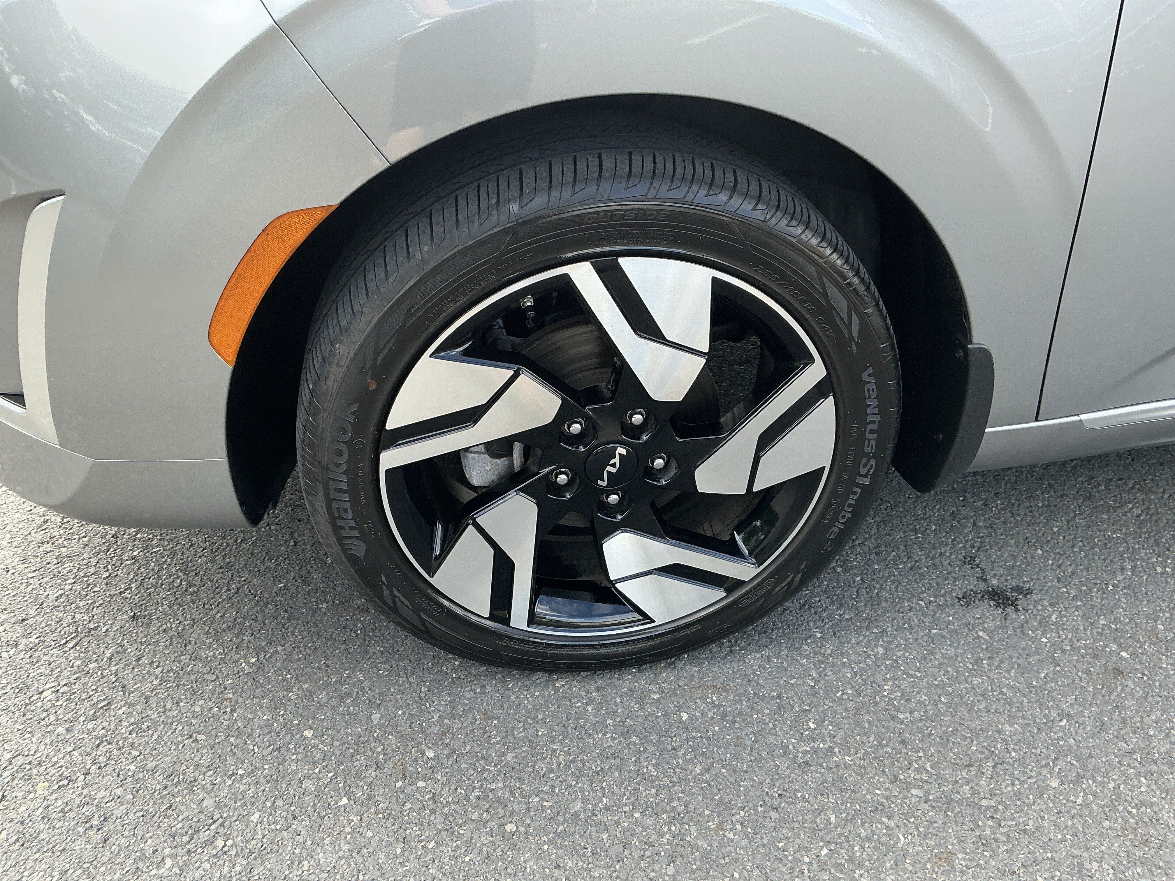 Certified 2025 Kia Soul GT-Line FWD image 9