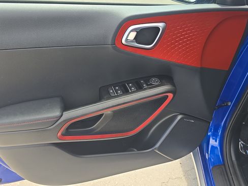 Certified 2023 Kia Soul GT-Line w/ GT-Line Technology Package FWD image 16
