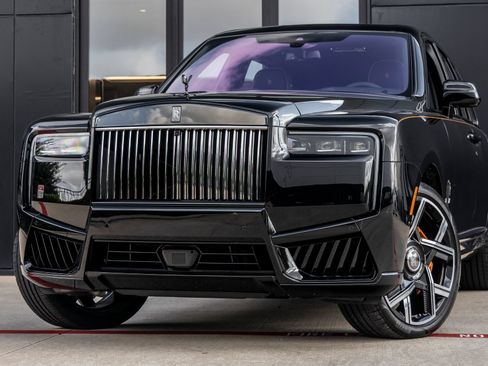 Used 2026 Rolls-Royce Cullinan Black Badge AWD/4WD image 6
