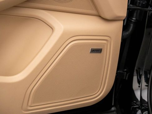 New 2026 Porsche Macan S image 15