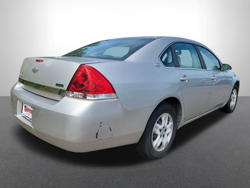 Used 2008 Chevrolet Impala LS FWD image 5