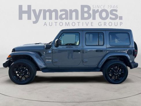 Used 2023 Jeep Wrangler Unlimited Sahara w/ Cold Weather Group image 6