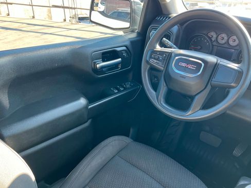 Used 2022 GMC Sierra 1500 Pro w/ Fleet Convenience Package image 12