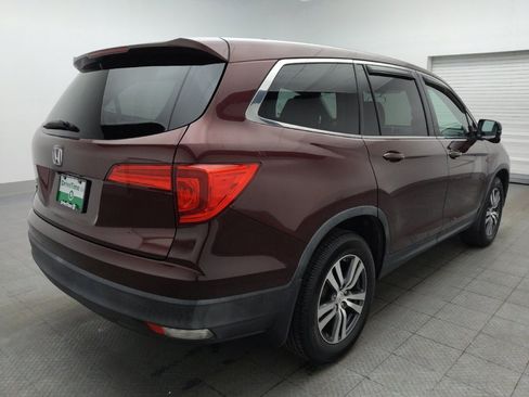 Used 2017 Honda Pilot EX image 9
