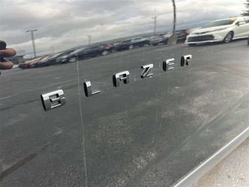 Used 2019 Chevrolet Blazer LT image 30