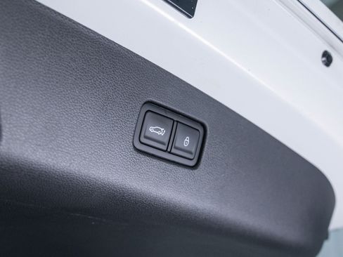 New 2026 Genesis GV70 2.5T Sport Prestige AWD/4WD image 9