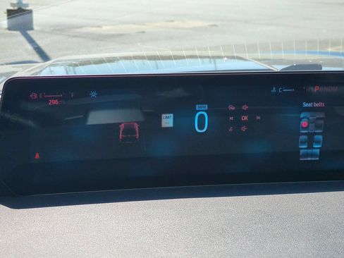 Certified 2025 Ford Expedition Active RWD image 18