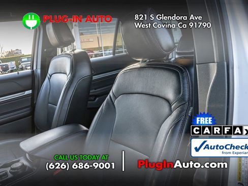 Used 2019 Ford Explorer Sport image 11