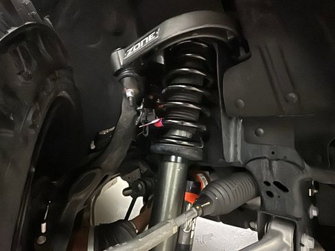 Used 2023 Ford Bronco Wildtrak image 16