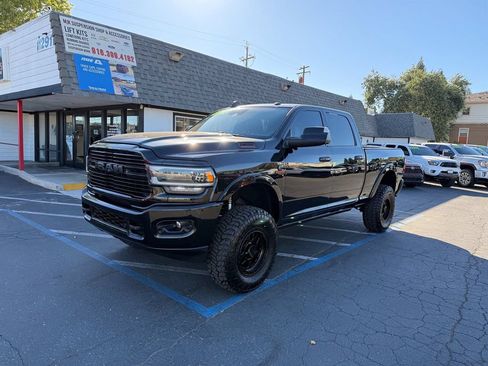 Used 2020 RAM 2500 Laramie AWD/4WD image 1